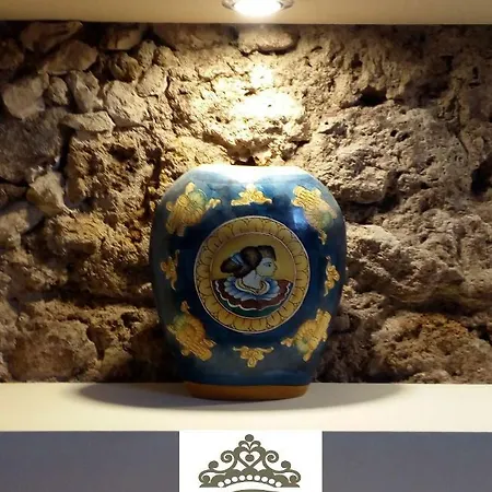 Goldenstone Отель типа 
